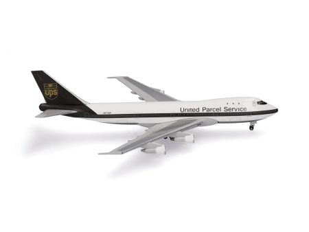 1 500 UPS Airlines Boeing 747-100F Online now