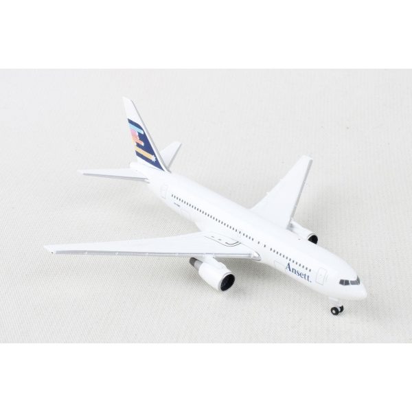 1 500 Ansett Airlines Boeing 767-200  Southern Cross  Livery Sale