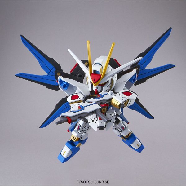 SD Gundam EX-Standard Strike Freedom Gundam Fashion