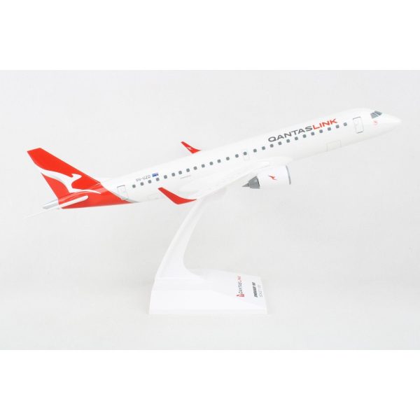 1 100 QANTAS E190 Supply